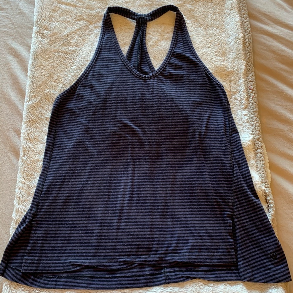 Lululemon tank